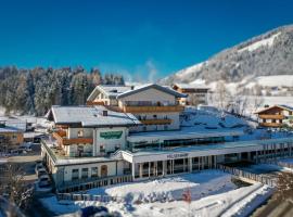 Familienhotel Felsenhof，位于弗拉绍的酒店