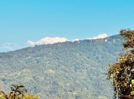 The Jhandi Forest Camping & Huts，位于噶伦堡的露营地