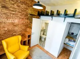 Architectural Gem with Modern Flair - Double Studio Old Town