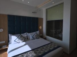 Jot Hotel & Resort，位于Lāhri的酒店