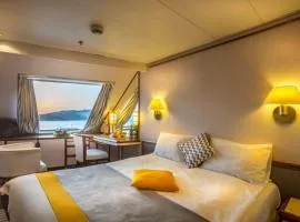 ALBAKER TOUR MIRAY CRUISES TOUR KuSADASI - PaTMOS - AtINA - MIKONOS - RODOS - CESME