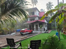 Narkar's villaa the skyview suite，位于戴维格的酒店