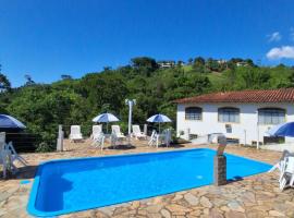 Pousada 3 Corações Penedo，位于佩尼多的酒店
