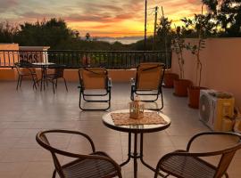 Tres Iguanas Apart Hotel - New, cozy & spacious flats, short walk to beach，位于洛雷托的酒店