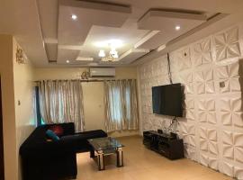 De Royal Lodge，位于Abaranjeh的酒店
