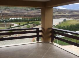 Villa Zeneli，位于爱尔巴桑的酒店