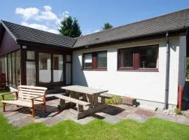 Heath Cottage, Tranquil Cottage by the Woods