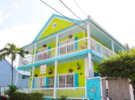 Caribbean House，位于基韦斯特的旅馆