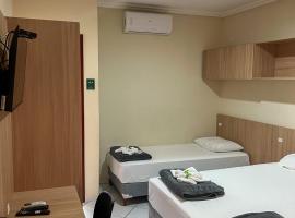 Buriti Hotel Aracruz，位于阿拉克鲁斯的酒店