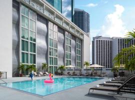 Courtyard Miami Downtown Brickell Area，位于迈阿密的酒店