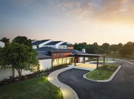 堪萨斯城欧弗兰帕克/梅特卡夫学院大道南万怡酒店