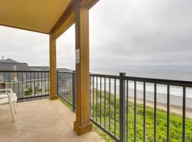 Oceanfront Oregon Retreat - Pool, Sauna and Patio!，位于林肯市的酒店