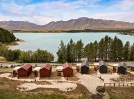 The Huts at Lakes Edge