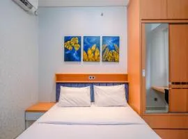 Stylish and Comfy 2BR at Transpark Cibubur Apartment By Travelio