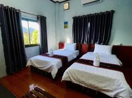 Smile Guesthouse VangVieng