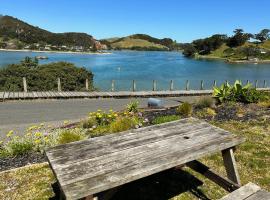 Pataua North By the Beach，位于Pataua的酒店