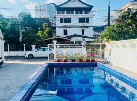 VangVieng Downtown hotel 1，位于万荣的酒店