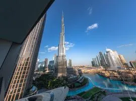 Grande Signature Residence, Burj Khalifa and Fountain View