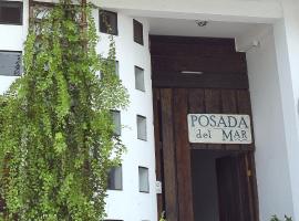 德尔马旅馆，位于阿约拉港加拉帕特罗海滩附近的酒店
