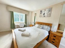 Elvetham Nest Guesthouse - Chineham, Basingstoke，位于贝辛斯托克的酒店