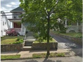Charming Victorian Home in the Heart of White Plains