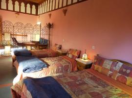 Riad Bouchahoud Hotel in Telouet，位于Telouet的酒店