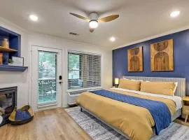 Charming Downtown Helen Getaway