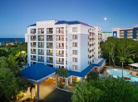 Courtyard by Marriott Cocoa Beach Cape Canaveral，位于可可比奇的酒店