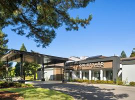 Courtyard by Marriott Portland Beaverton，位于比弗顿的酒店