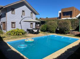 Cabaña con tinaja - piscina privada - estufa - cerca de playa，位于迪卡托的酒店