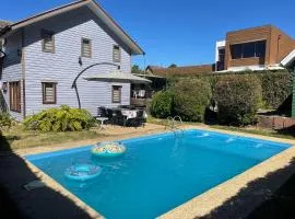 Casa Pingueral con Piscina cerca de playa