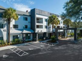 坦帕北弗莱彻I-75州际公路万怡酒店，位于坦帕的酒店