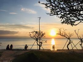 Charung by The Sea，位于哈林海滩的酒店