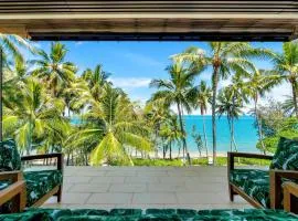 Belle Escapes Daydream at Drift Beachfront