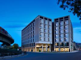 Courtyard by Marriott London City Airport，位于伦敦的酒店