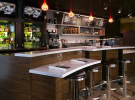 堪萨斯城东/蓝泉城万怡酒店，位于蓝溪市的酒店