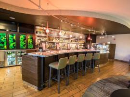 Courtyard by Marriott Merced，位于默塞德的酒店