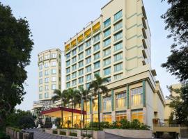 Courtyard by Marriott Bandung Dago，位于万隆Bandung Wetan的酒店