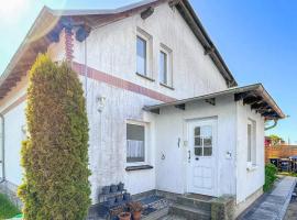 Ferienwohnung Waren Müritz，位于Jägerhof的酒店