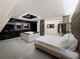 欧洲大酒店，位于伊塞尔尼亚的带泳池的酒店