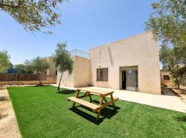 A villa in the desert，位于米德希特本-古里安的酒店