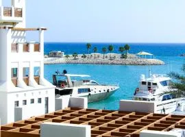 Breathtaking Marina Views at Jebel Sifah