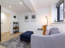 Flat in Royston Town Centre，位于罗伊斯顿的酒店