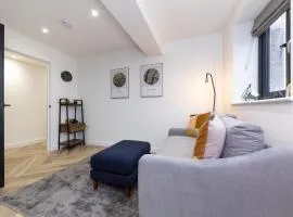 Flat in Royston Town Centre