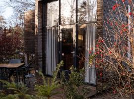 Tiny House Mayu - Veluwe Airco 4 persons，位于阿纳姆的酒店