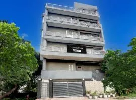 Super Townhouse Rohini Sector 24 formerly Blue Saffron