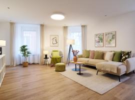 BG Living & Hosting - Stilvolle Ferienwohnung im Zentrum von Wittlich - 2 Schlafzimmer, Netflix, Waschmaschine, bis 4 Personen，位于维特利希的酒店
