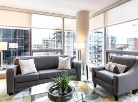 Luxury Apt with Gym Downtown