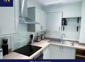 Huntingdon Town Centre Apartments - Contractor Friendly - FREE Wifi - Smart TV - Perfect Location!，位于亨廷登的酒店