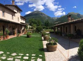 Agriturismo Casale nel Parco dei Monti Sibillini，位于诺尔恰的农家乐